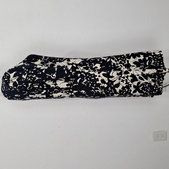 J.Crew Collection Black Ivory Preppy Lightweight Floral Knit Dress Size L - Picture 6 of 11